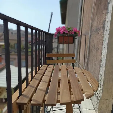 Oda ve Kahvaltı Filo 15 4*